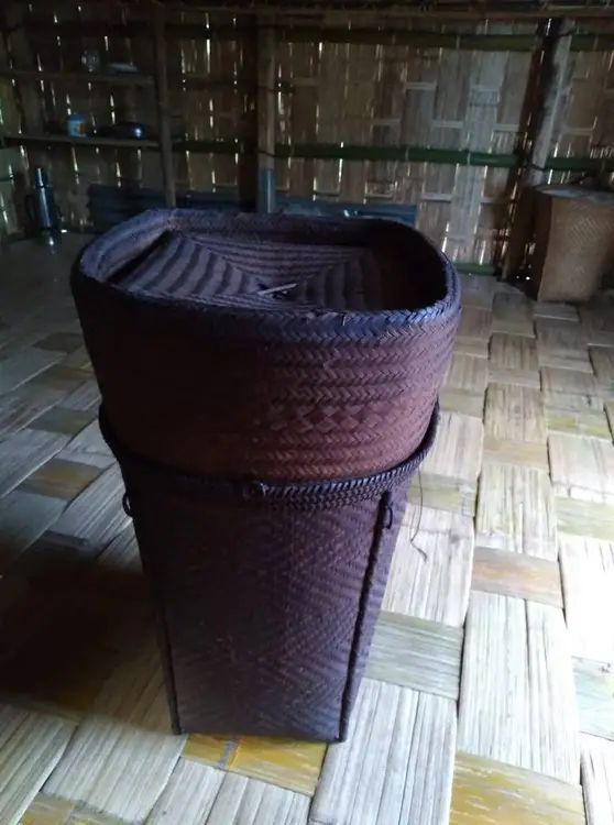 säkhum